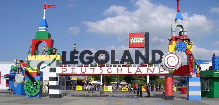Blakstone lanza una opa sobre el dueño de Legoland y el London Eye por 5.300 millones de euros